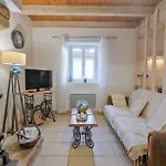 Hébergement de vacances Le Moutat-la Cave