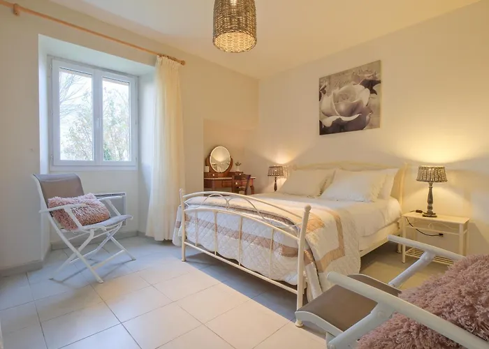 Le Moutat-la Cave * Allemans